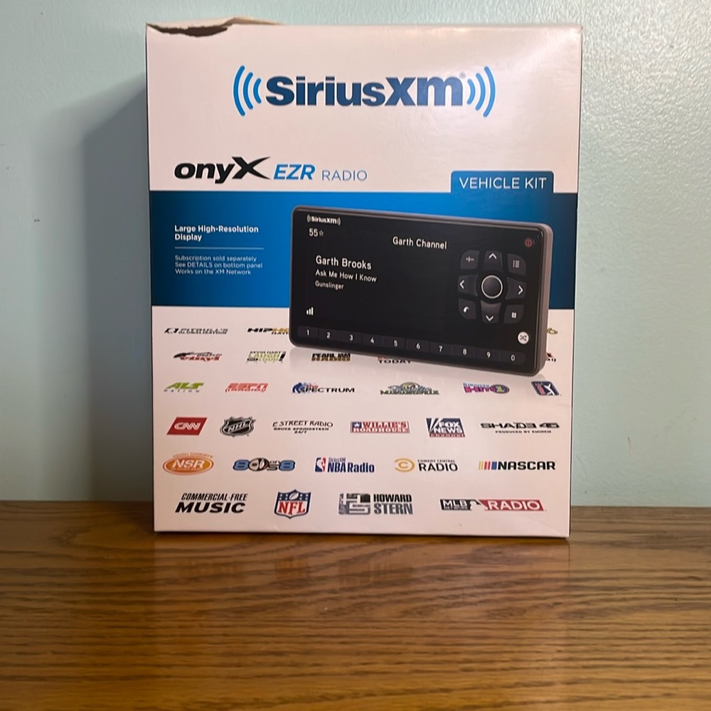 SiriusXM onyx EZR radio vehicle kit.